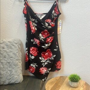Almost Famous  Black Floral Wrap Dress Skort Medium -‎ NWT
